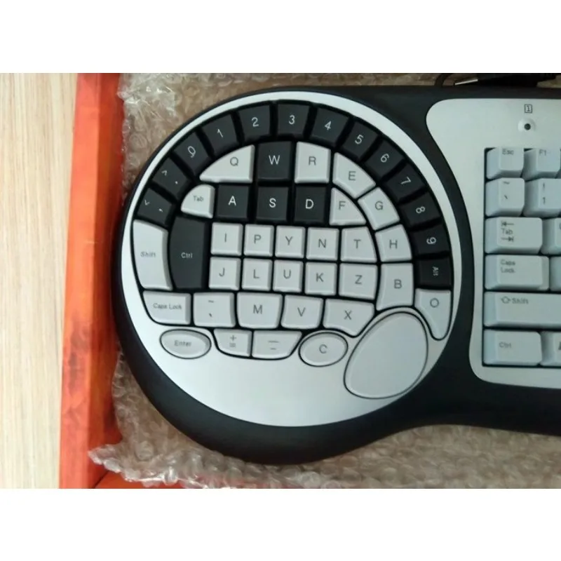 CSメカニカルゲーミングキーボード RGBバックライト アン - Anti-Ghosting Keyboard のレビューと価格